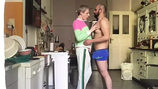 Twink olduğunu her zaman aç için raw horoz