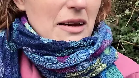 Doktor cerrahisi otoparkında balonla mastürbasyon yapıyor