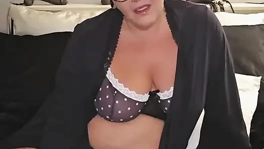 Orta yaşlı seksi kadın chronicles 4
