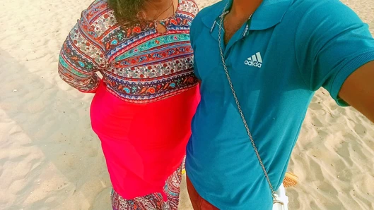 Tamil evli kadın plajda halka açık seks açık seks tamil edepsiz konuşma