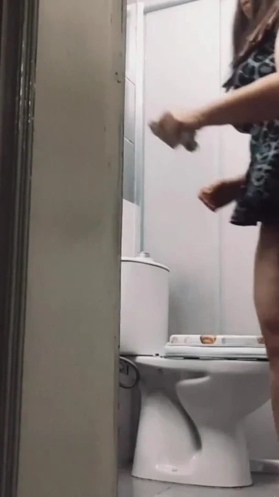 Türbanlı soyunma videosu türk orta yaşlı seksi kadın | Klip 1