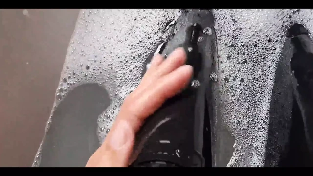 Dreamofevolutionvip - çiçekler mavi, güller kırmızı ve avcı çizmeleri siyah