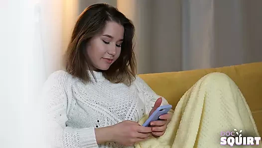 Uhd - doktor tombul bebeği fışkırtıyor