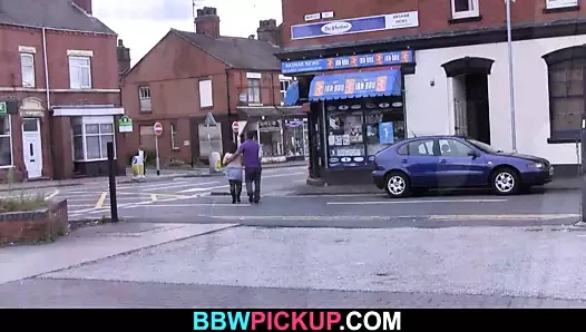 siyah züppe alır yukarı ve sikikleri anal içinde çorap