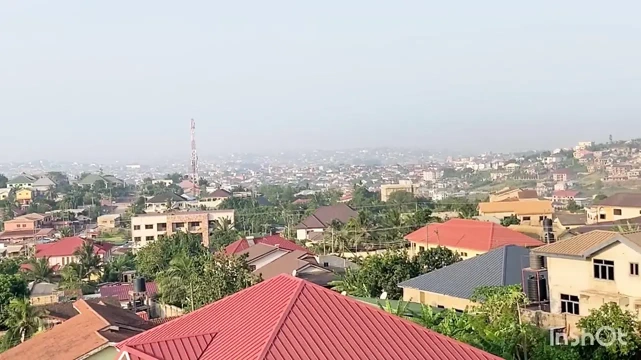 Vahşi bir zenci kız dölümü alıyor!! (1)