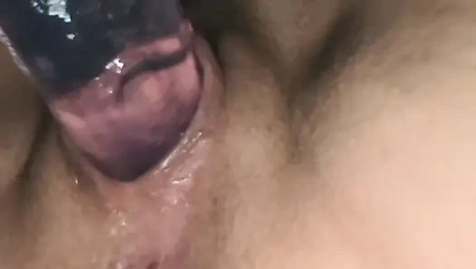 Amında büyük dildo varken çift uçlu dildo götüne kadar