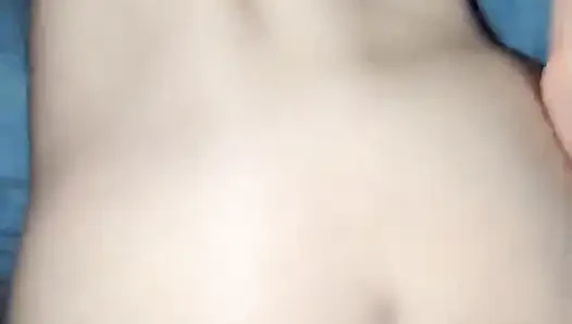 Külotunu çıkar!! Sikim sert
