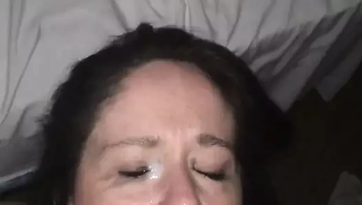 Burada ağız için büyük