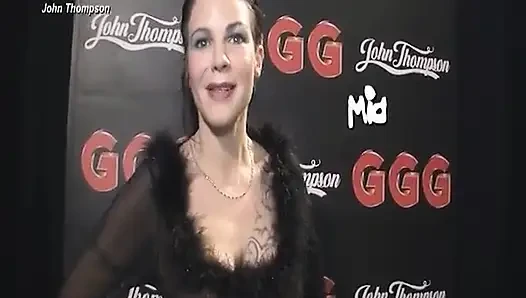 Ateşli ggg bukkake sürtükler yarak emiyor ve yüze boşalma