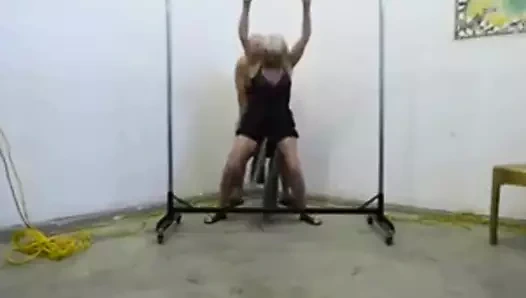 Sue Palmer motorcu sürtük çiftlik sahibi Bob için grup seks