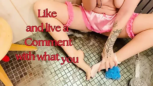 Duş ayakları yalama 👅 çorap