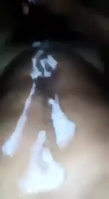 Gerçek buluşma seksi kız ev hanımı veya yaşlı kadınlar için bu yarak
