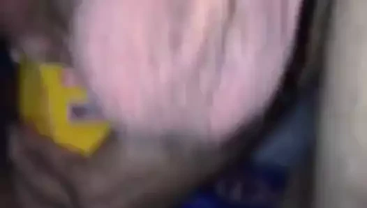 Seksi büyükbabam üzerinde büyük süt aptal topları