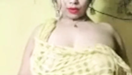 Büyük boob gösteri bangali boudi