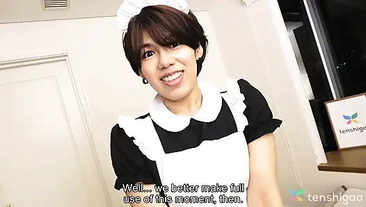 Hinata Nanase'in kocasını yarak emiyor!