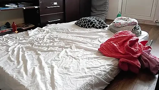 Orgazm Olana Kadar Karımın Sulu Amını Yiyorum