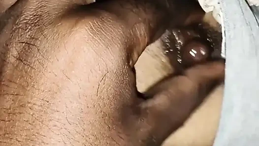 18+ ilk kez üvey kız kardeş Hintli kadın parmaklıyor ve sert seks