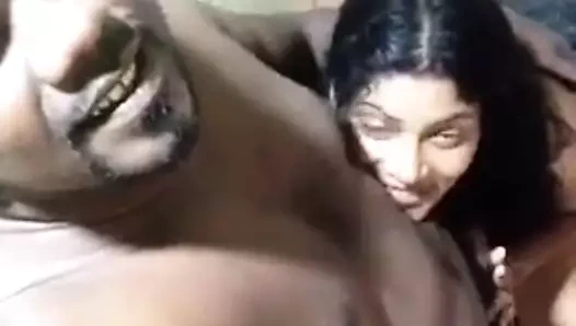 Bb ko jabrdasti lund chussaya ile audio