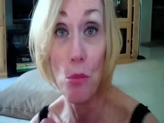 Kötü seksi melanie: beni hamile bırak bebeğim!