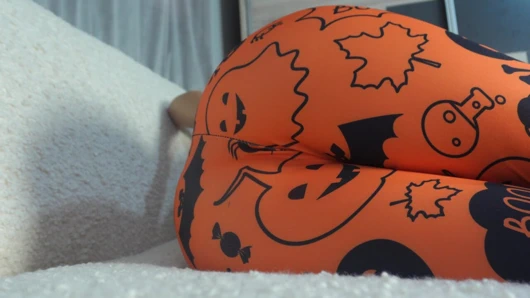 Indian stepsister in halloween leggings farts and masturbates then spreads her ass and farts