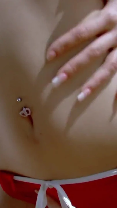 Эпический момент от "Испанская порнозвезда Samia Duarte трахается на общественном пляже"