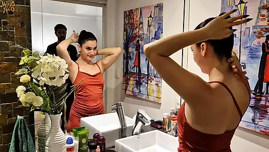 Sürtük evli Gabbie Luna 3 kez boşalıyor