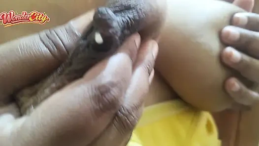 Tamil ateşli teyze ateşli emiyor