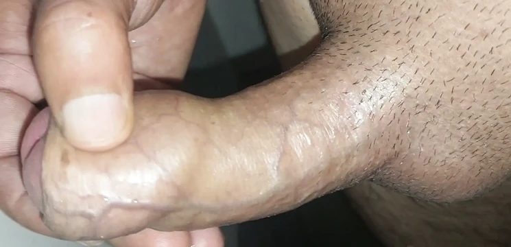 Üvey babam banyoda bana el işi yapıyor