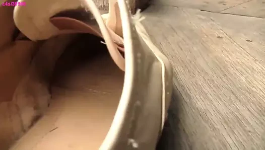 Sneaky ballet flats inspection