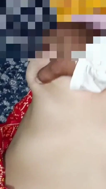 Tam vücut masajı ev yapımı ke gar bahi ne malish ki apni bahan ki ateşli yarak arkadaşlarım | Klip 2