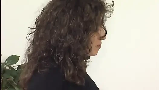 Yaşlı yarak ıslak amına istiyor