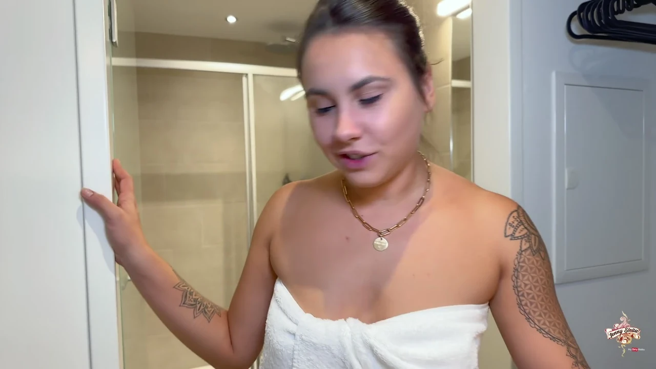 Bạn học cũ thậm chí còn không nhận ra tôi nữa! cũng sau đó ông cũng có thể là cha kế của tôi!