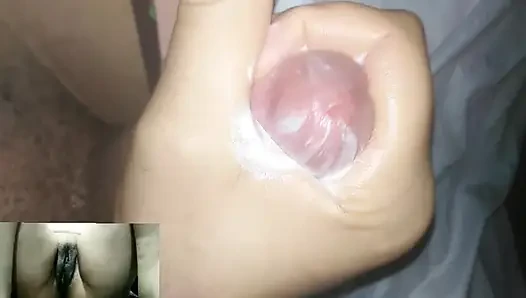 Görüntülü görüşmede beni mastürbasyon yaparken izle