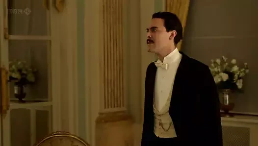 Rebecca salonu - geçit töreni s son s01e01 (2012)