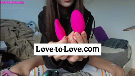 Seks oyuncağı sikişi!!