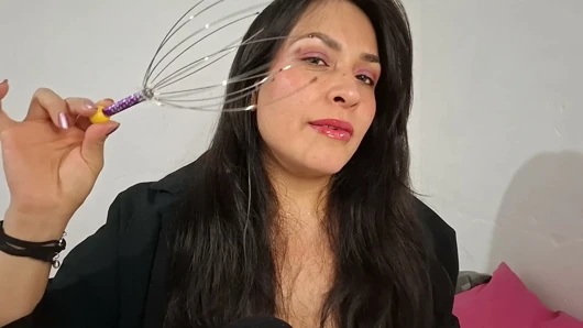Gıdıklıyor hissetmek için asmr cranial masajı