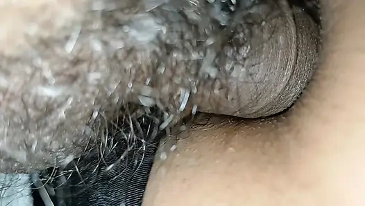 Seksi üvey kız kardeş üvey erkek kardeşinden seks rahatlaması alıyor