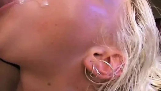 Jana, horoz berbat ve assfucked olan bir kız