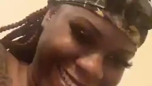 İri güzel kadın peri sürtük