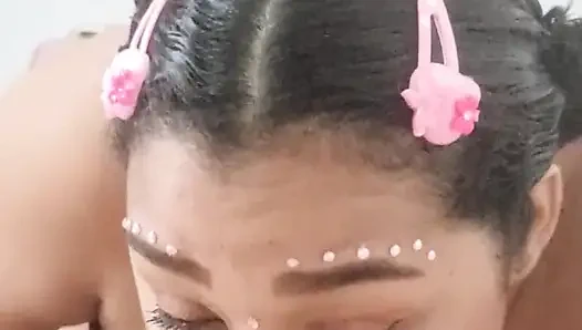 Çok büyük götlü çok ateşli komşuyu sikiyorum - bölüm 2