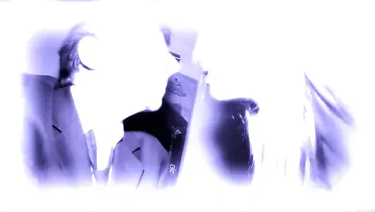 Dövmeli Kaslı Adam Sarışın Ve Azgın Esmeri Gırtlağına Kadar Anal Üçlü Grup Sekste Sikiyor