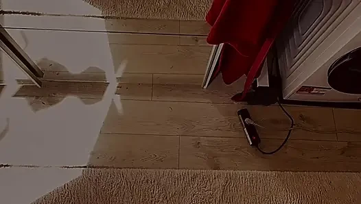 Gerçek (sarkık) yarağım giderek büyüyor ve kalınlaşıyor