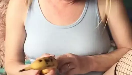 Benim sıcak karım tintingirl sahip bir muz oyun