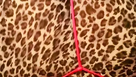 Jellojuggz44f bir manyak gibi geri atıyor