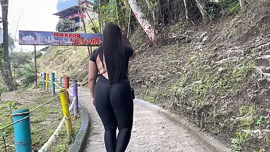 Açık havada seks bakış açısına gidiyor ve seks yapmak istiyoruz