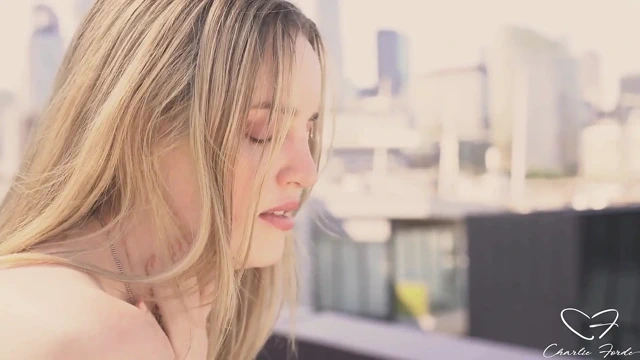 Charlie Forde'un yer aldığı çatı ayakkabısı