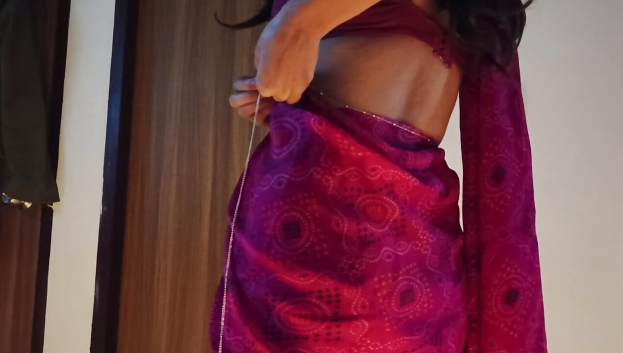 Bölüm gaon'un ateşli yengesini şehre getirdi ve seks yapıyor