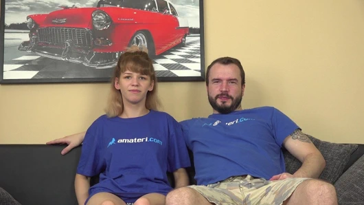 Bir flört sitesinde azgın bir kızla tanıştı