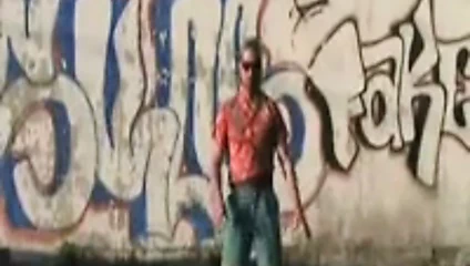 Bana cinsel organlarını göster