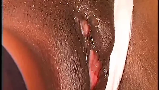 Im Urlaub afrikanerin gefickt